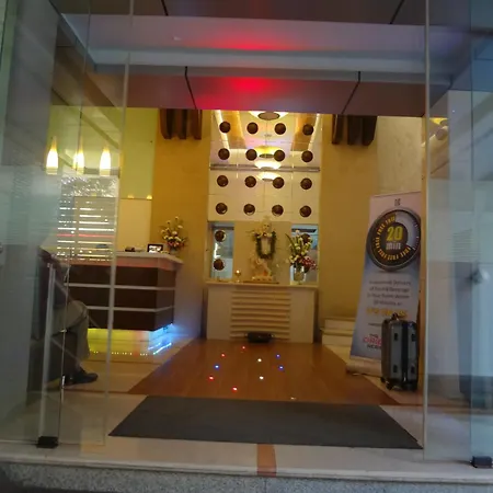 Hotel The Oriental Residency 3*