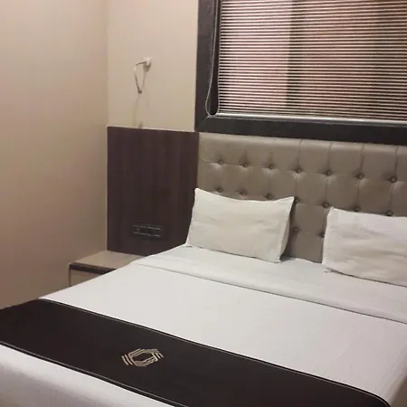 Shine Hospitality Residency