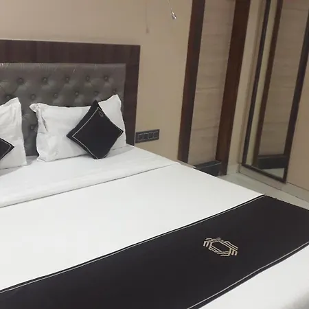 Shine Hospitality Residency Mumbai