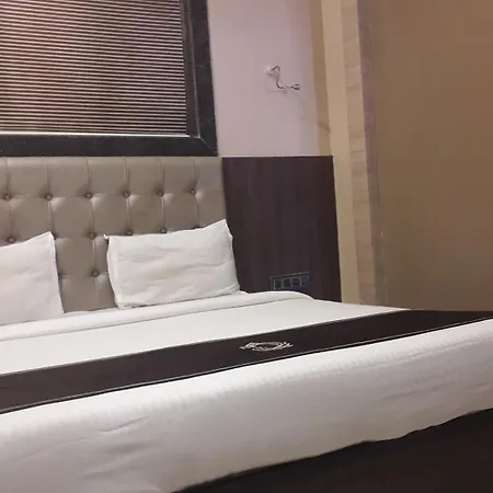 Shine Hospitality Residency Mumbai