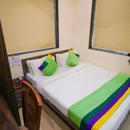 Skylink Hospitality Next To Amber Imperial Mumbai