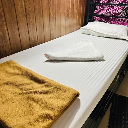 Mahira Mumbai