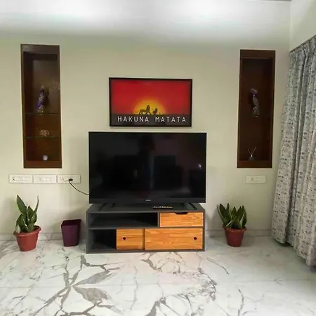 Apartment Keshav Kunj: A Luxurious Urban