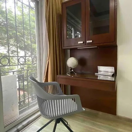 Apartment Keshav Kunj: A Luxurious Urban *