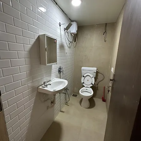 Apartment Ravish Apartment, Juhu Mumbai