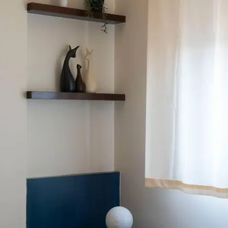 Spacious, Bright, Centre 3bhk Apt Nr Airport * Mumbai