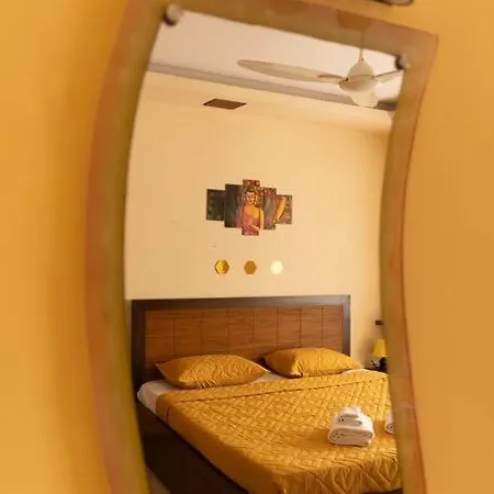 Spacious, Bright, Centre 3bhk Apt Nr Airport * Mumbai
