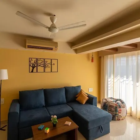 Spacious, Bright, Centre 3bhk Apt Nr Airport *
