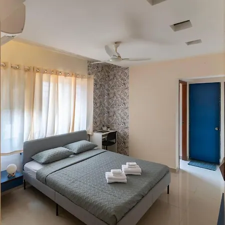 Spacious, Bright, Centre 3bhk Apt Nr Airport Apartment Mumbai