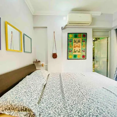 Saba 201 Charming 3 Bedrooms 2 Bathrooms In Bandra West With Balcony By Connekt Homes Apartment Mumbai