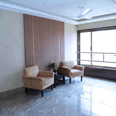 Hotel Archana Residency 3*