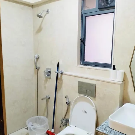 1br Service In Bkc By Florastays Mumbai