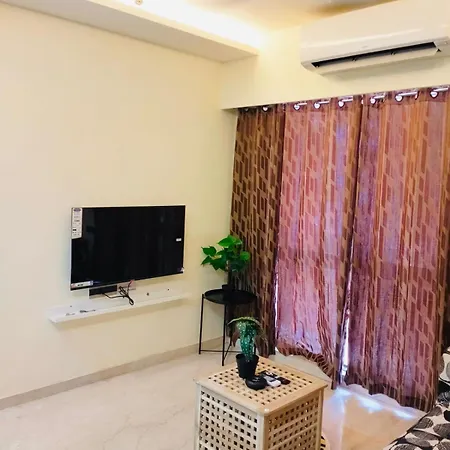 1br Service In Bkc By Florastays Mumbai