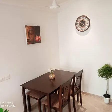 Apartment Royal Luxurious 1bhk Flat In Hiranandani Powai *
