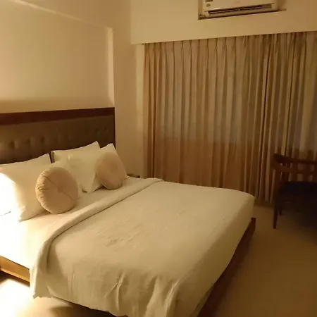 Apartment Entire 3 Bhk By The Good Traveller Mumbai