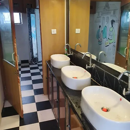 Hostel Solo Backpacker