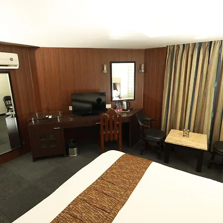 Quaint & Banquet Hotel Mumbai