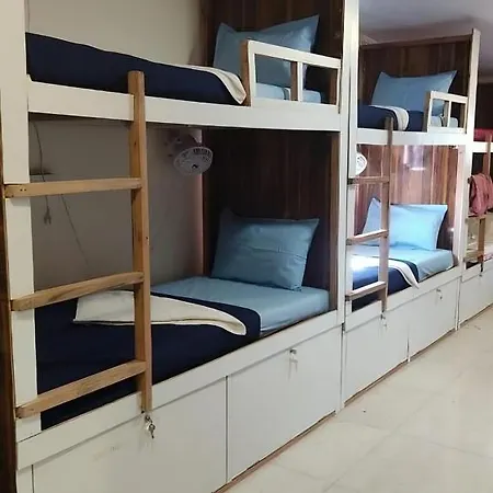 Star Bed & Breakfast Mumbai