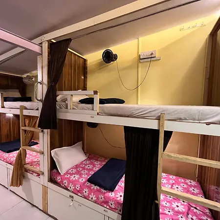 Star Bed & Breakfast