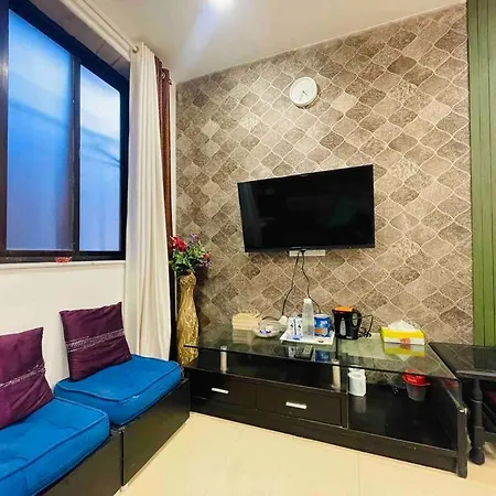 1 Bhk- 72 Pali-bandra-mumbai Apartment *