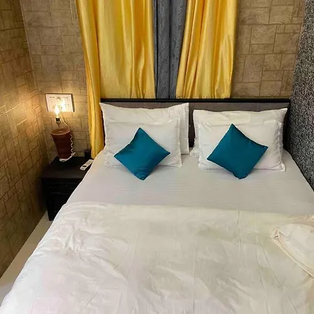 Apartment 1 Bhk- 72 Pali-bandra-mumbai
