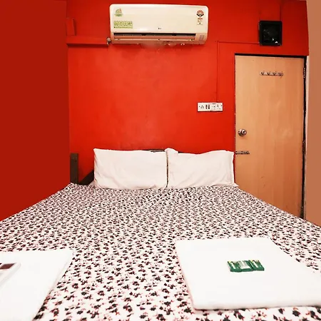 Harihara Residency Comfort Andheri East, 2*