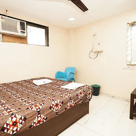 Harihara Residency Comfort Andheri East, 2*