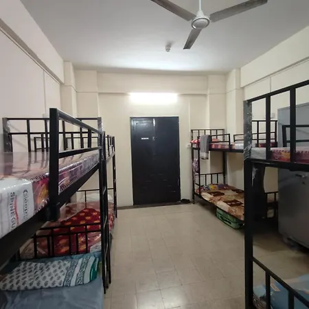 Kritika Accoommdates P G Hostel Mumbai