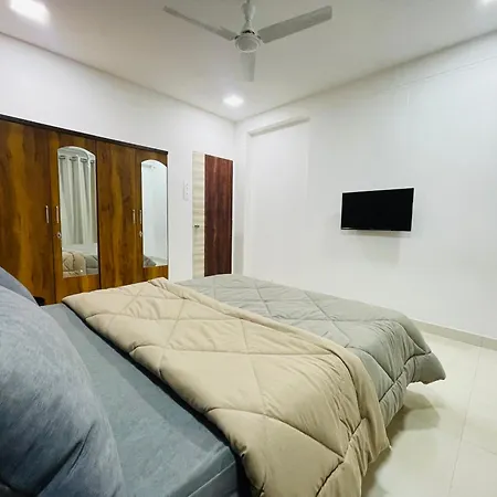 Luxe-bnb Near Airport Homestay Mumbai