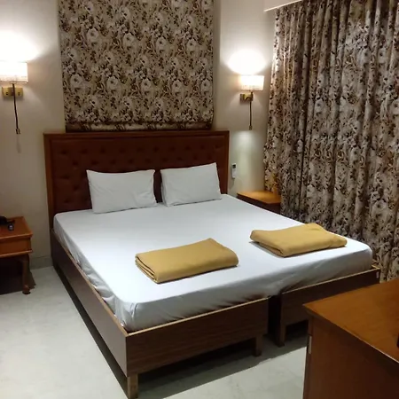 Muza Fisco Hotel Mumbai
