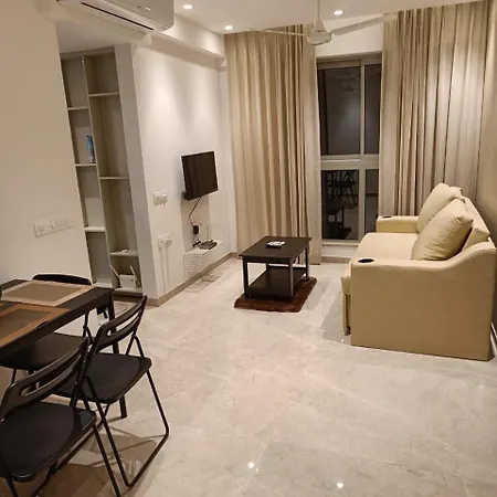 1bhk Royal In Regent Hill