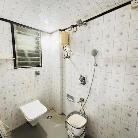 Jerrico Apartment *