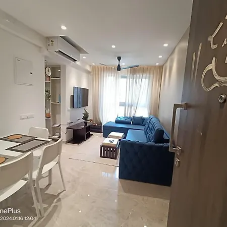 1bhk Royal In Regent Hill Mumbai
