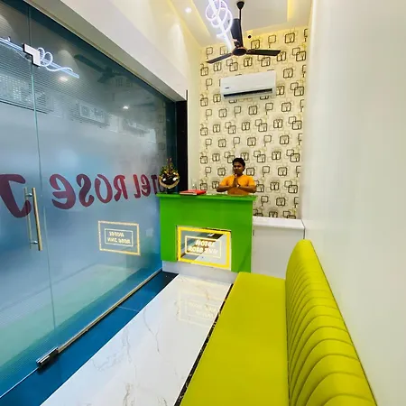 Rose Hotel