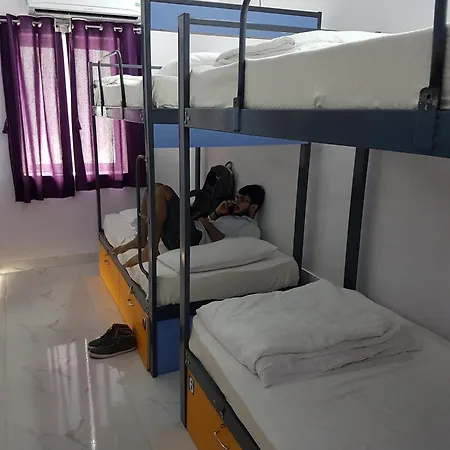 Backpackers Villa Mumbai Hostel Mumbai