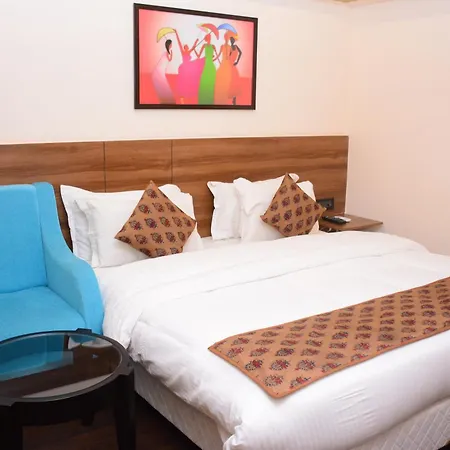 Hotel House Andheri East,
