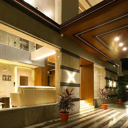 House Luxury Apartments, Santacruz East Apartment Mumbai