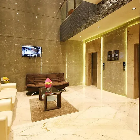 House Luxury Apartments, Santacruz East Apartment Mumbai