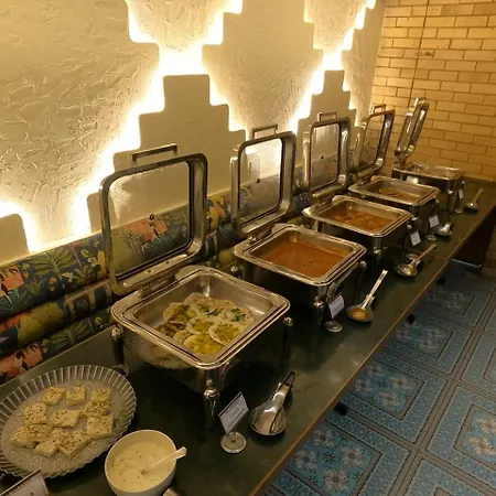 House, Valnai Malad Hotel
