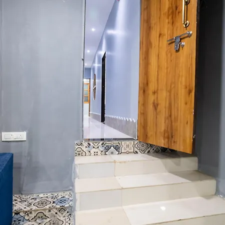 Apartment Osi Jogeshwari West Mumbai