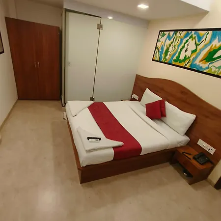 Crown Juhu Hotel Mumbai