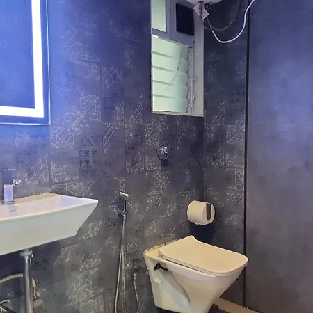 Osi Andheri East Apartment