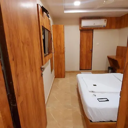 Hotel Rigga Kokilaben Dhirubhai Ambani Hospital Mumbai
