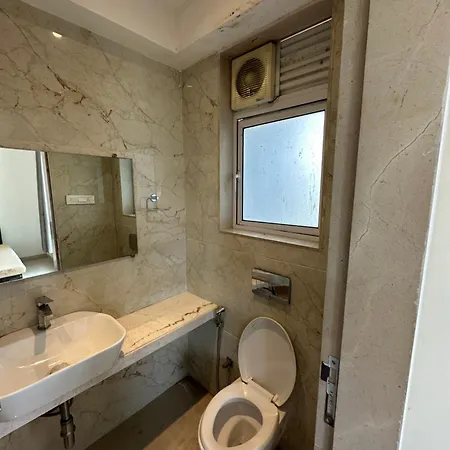 Beautiful In 4 Bhk * Mumbai