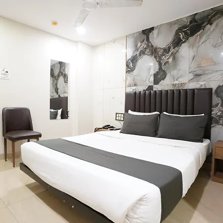 U Life Residency Guest house 3*
