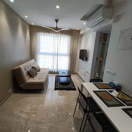 1bhk Royal In Regent Hill * Mumbai