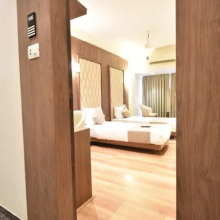 Hotel The Aarya A Smart Business Mumbai