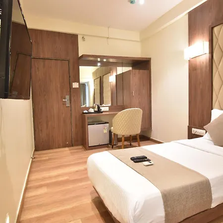 Hotel The Aarya A Smart Business 3*