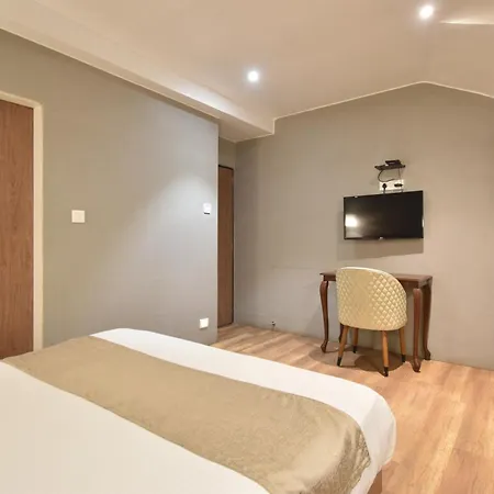 Hotel The Aarya A Smart Business 3*