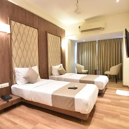 Hotel The Aarya A Smart Business 3*